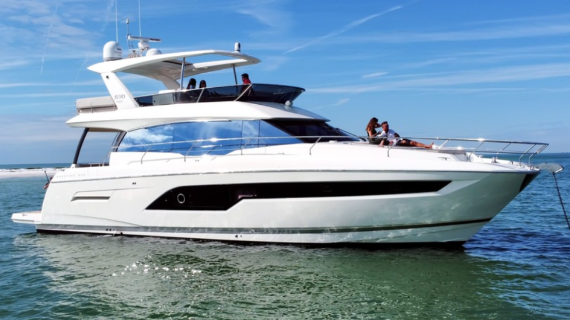 yacht for rent